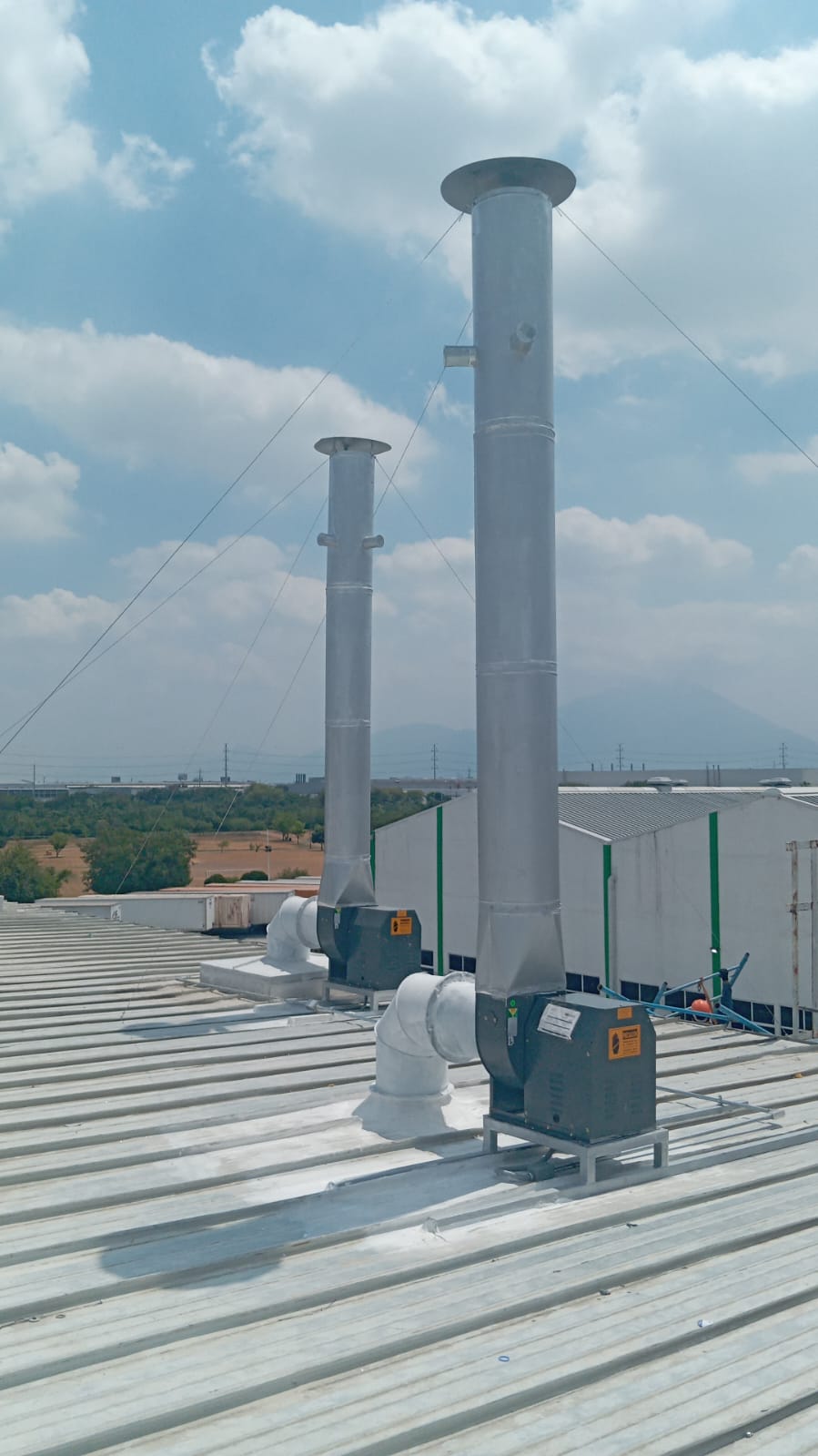 extracción de humos industriales monterrey con ductería y sistema de captación